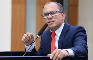 Fabinho deve deixar PSB e acompanhar chefe da AL que vai ao Podemos