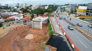 Trânsito será interrompido por um dia para implantação de pista extra na Miguel Sutil