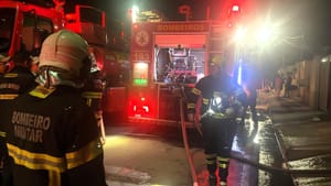 Incêndio atinge residência e assusta moradores e vizinhos em Várzea Grande