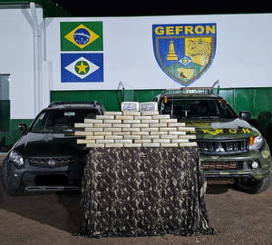 Gefron apreende 50 tabletes de cocaína e causa prejuízo de R$ 900 mil às facções