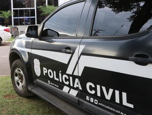 Agredida com socos e vassoura, mulher reage e amputa dedo do marido com mordida