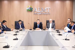 AL aprova limite de até 35% em desconto de empréstimos consignados na folha dos servidores