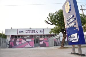 Idoso estupra menina de nove anos e importuna sexualmente policial durante audiência de custódia