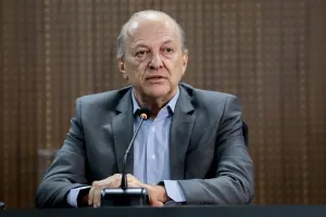 Vice-governador defende terceirização como alternativa para manter Santa Casa