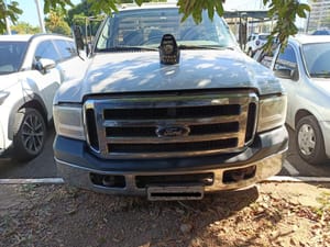 PM prende faccionado por tráfico de drogas e recupera caminhonete furtada