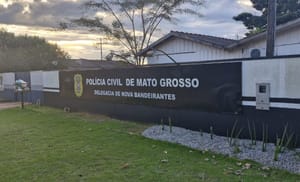 Homem arromba quarto e estupra mulher enquanto ela dormia em bar de garimpo em MT