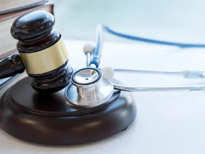 Plano de saúde terá que repor cobertura para cliente com doença grave suspeita de fraudar contrato