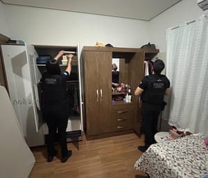 Sargento da aeronáutica alvo de operação da Polícia Civil é preso em flagrante por pornografia infantil
