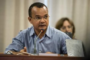 A sombra do assédio; uma história a ser escutada
