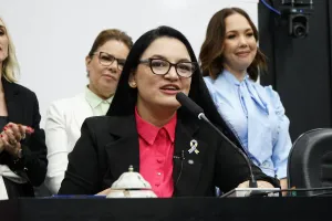 “Mostra que estamos entregando resultados”, afirma Samantha sobre ser lembrada para vice-governadora