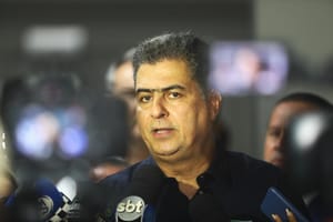 TJ mantém bloqueio de R$ 16 milhões de ex-prefeito e mais quatro alvos de operação
