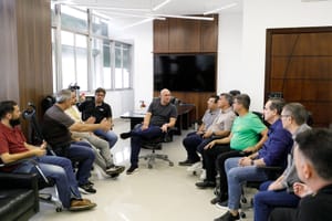Prefeitura lança feira na Rua 13 de Junho para incentivar comércio e revitalizar o centro de Cuiabá
