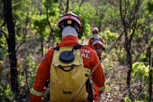 Corpo de Bombeiros controla incêndios na Serra do Roncador e no Parque Estadual da Serra Azul