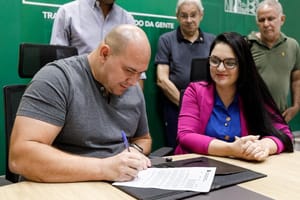 Primeira-dama será vice-líder de Abilio na Câmara de Cuiabá e rechaça submissão