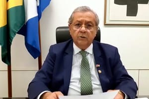 Jayme diz que definirá candidatura só após acertos partidários nacionais