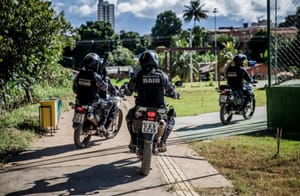 Companhia Raio prende dupla por tráfico e apreende diversas porções de cocaína em Cuiabá