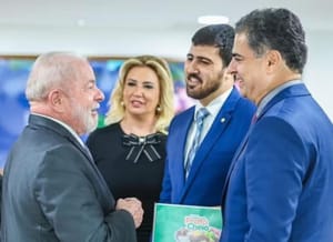 Em Brasília, Emanuel pode ser “ungido” candidato a governador de Lula