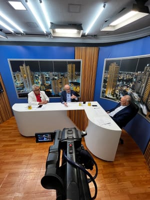 Na TV Cuiabá, Pivetta mostra preparo e defende legado de Mauro