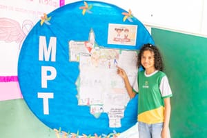 Cuiabana vence prêmio de melhor desenho contra trabalho infantil em MT