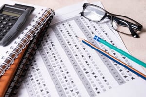 Prova prática para professores da rede estadual será domingo; salários chegam a R$ 17,9 mil