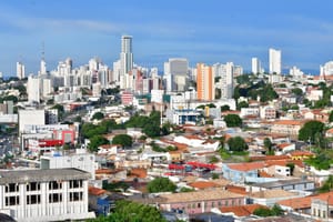 Prefeito buscará financiamento dos Emirados Árabes para construção de seis viadutos em Cuiabá