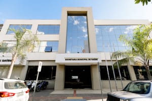 Novas regras que melhoram prêmio saúde são aprovadas; médicos e dentistas receberão R$ 10 mil