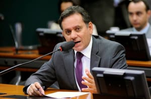 Justiça extingue ação de improbidade contra ex-deputado federal após 21 anos