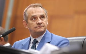 Concorda com a renovação por mais 30 anos da Energisa em MT?