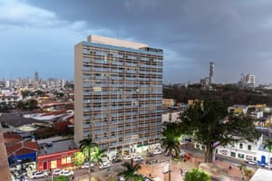 Defesa Civil de Cuiabá alerta para ventos de até 100 km e chuvas intensas nas próximas horas em MT