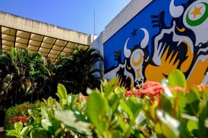 Confira o que abre e o que fecha no serviço público estadual no feriado desta quinta-feira