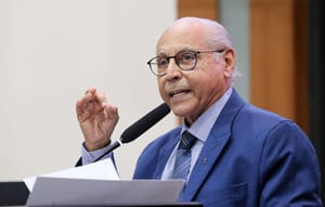 Deputado afirma que discurso de Abilio e Ranalli após prisão de Bolsonaro "prejudica a direita"