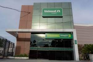 Justiça condena Unimed  a custear cirurgia para paciente oncológica e indenizar em R$ 15 mil