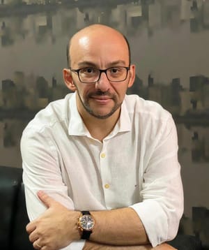 1 contra 215 milhões