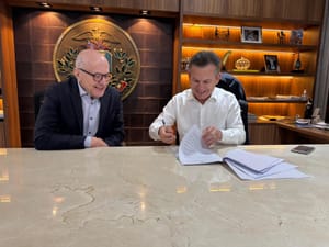 Estado envia à Assembleia  pacote tributário para incentivar indústria e comércio; veja propostas