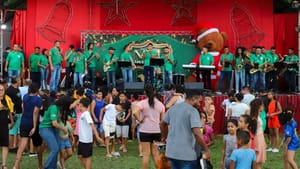 Natal Luz e Esperança reúne famílias e terá novas programações para domingo