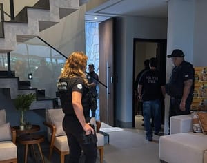 Nova fase de operação afasta vereador e servidor público envolvidos em fraudes em licitações