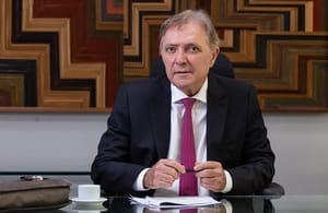 Conselheiro do TCE sonha em voltar ao Congresso Nacional em 2030