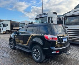 PF cumpre mandado em MT após apreensão de ouro no aeroporto de Várzea Grande