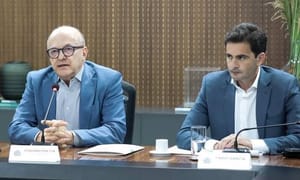 De olho na reeleição, Fábio Garcia nega convite para vice e descarta definição de chapa