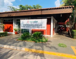 Secretaria suspende atendimento presencial devido falha em transformador de energia