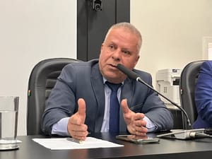 Afastado da Câmara pela 2ª vez, Chico 2000  deixou o PL em fevereiro do ano passado