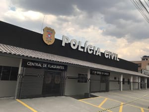 Polícia Civil deflagra operação para apurar atuação de facção no tráfico de drogas