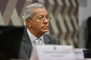 Senador busca apoio do União Brasil e de siglas aliadas para disputar governo