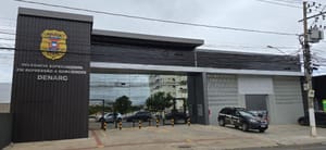 Polícia Civil prende mulher investigada por integrar facção criminosa em Cuiabá