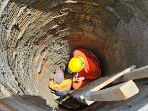 Trabalhadora cai em poço de reservatório de dejetos de 4,5 metros em Mato Grosso