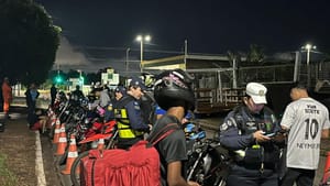 Operação Lei Seca para motocicletas termina com cinco prisões e 26 veículos removidos