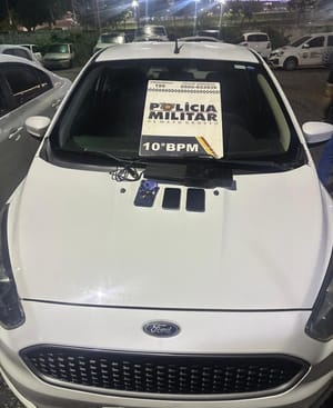 Polícia Militar localiza carro roubado e prende quadrilha em flagrante em Cuiabá