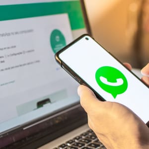 Casal que teve WhatsApp clonado será indenizado após demora no bloqueio da conta em MT