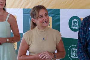 Prefeita ameaça romper com Wellington Fagundes por aliança com Jayme Campos: “é um tiro no pé”