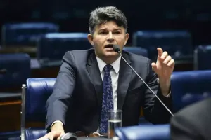 Medeiros diz que eleição ao Senado pode “consolidar venezuelização” do Brasil e cobra enfrentamento ao STF